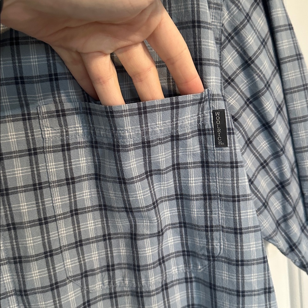 Woolrich men’s short sleeve button down blue size medium - Picture 3 of 5